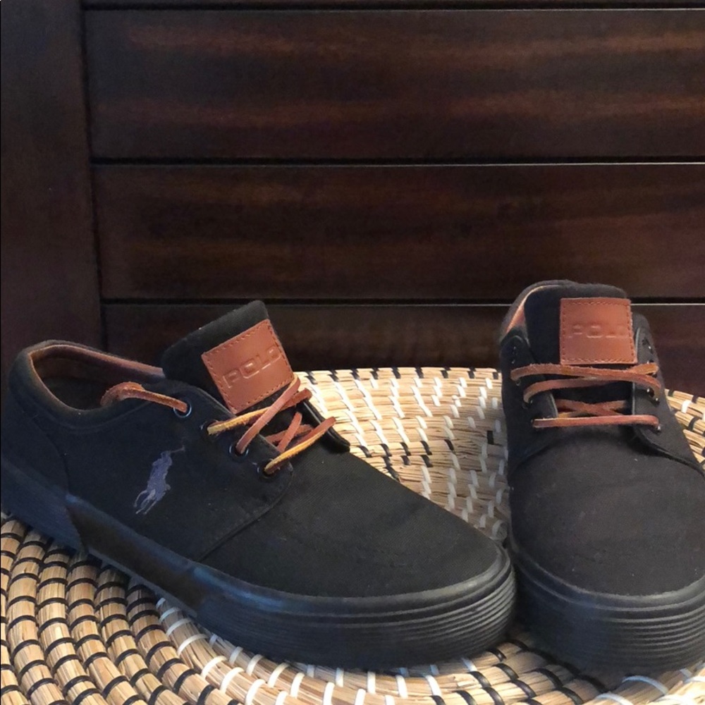 Polo kicks